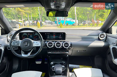 Седан Mercedes-Benz A-Class 2019 в 