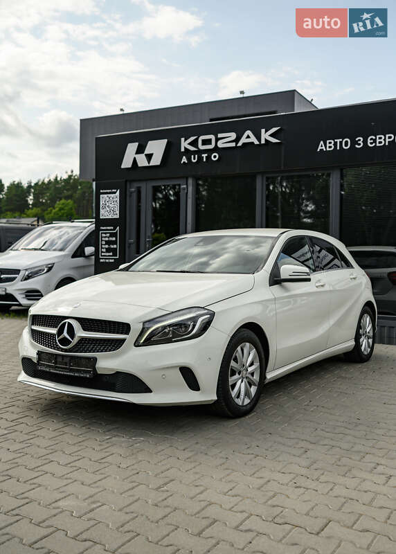 Хэтчбек Mercedes-Benz A-Class 2016 в Львове