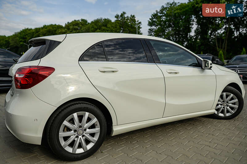 Хэтчбек Mercedes-Benz A-Class 2016 в Львове