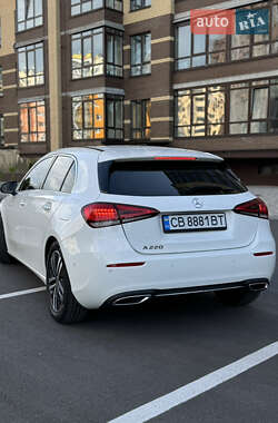 Хэтчбек Mercedes-Benz A-Class 2020 в 
