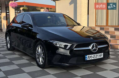 Хэтчбек Mercedes-Benz A-Class 2019 в 