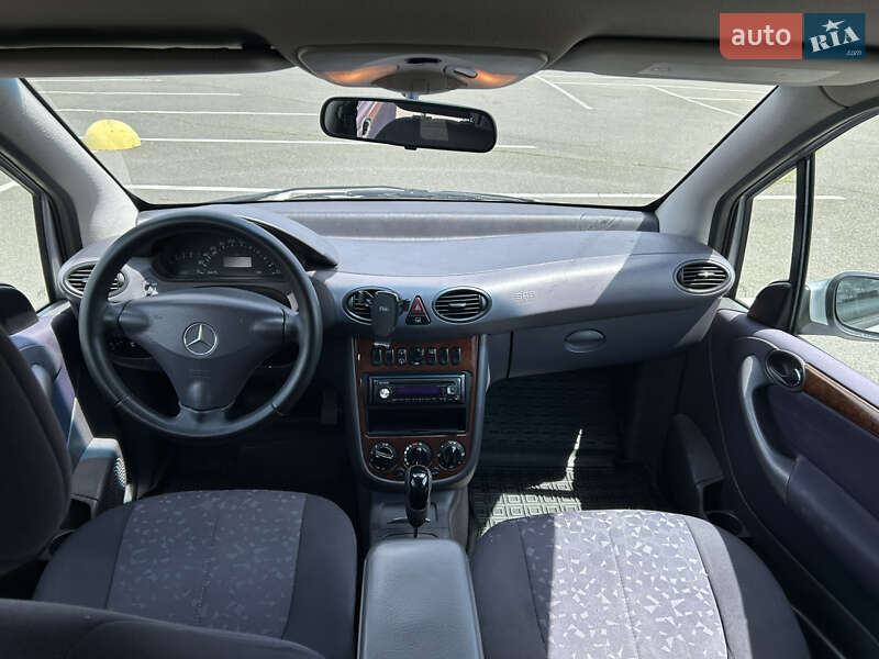 Хэтчбек Mercedes-Benz A-Class 2004 в Киеве