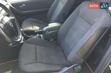 Хэтчбек Mercedes-Benz A-Class 2010 в 