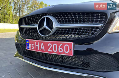 Хетчбек Mercedes-Benz A-Class 2016 в 