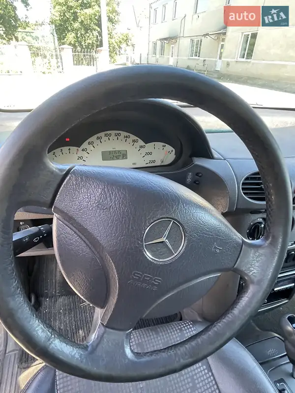 Mercedes-Benz A-Class 2000 VIN WDB1680081J394185 фото оголошення 2 з 43