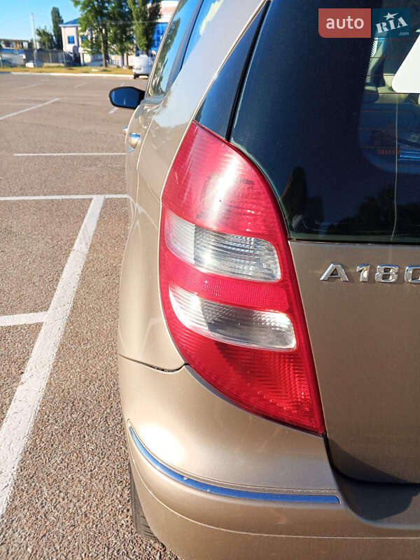 Хэтчбек Mercedes-Benz A-Class 2004 в Житомире