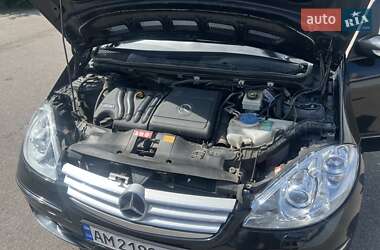 Хэтчбек Mercedes-Benz A-Class 2005 в 