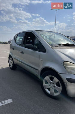 Хэтчбек Mercedes-Benz A-Class 2002 в 