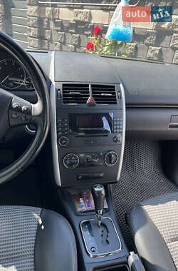 Хетчбек Mercedes-Benz A-Class 2007 в 