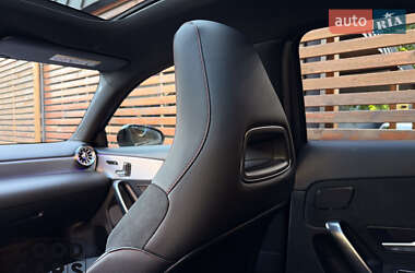 Хэтчбек Mercedes-Benz A-Class 2020 в 