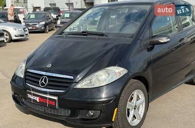 Хэтчбек Mercedes-Benz A-Class 2006 в 