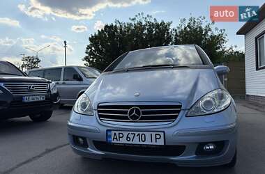 Хэтчбек Mercedes-Benz A-Class 2007 в 