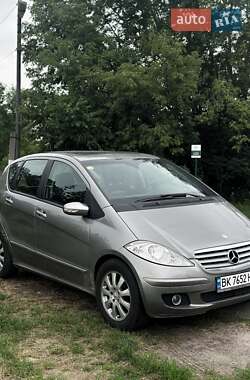 Хэтчбек Mercedes-Benz A-Class 2006 в 