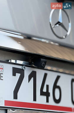 Хэтчбек Mercedes-Benz A-Class 2011 в 