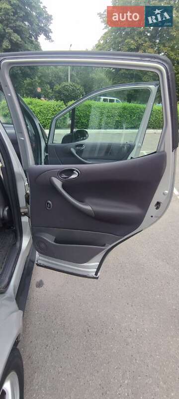 Хетчбек Mercedes-Benz A-Class 2001 в Черкасах