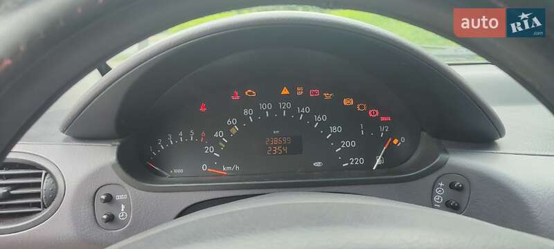 Хетчбек Mercedes-Benz A-Class 2001 в Черкасах