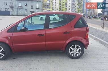 Хэтчбек Mercedes-Benz A-Class 2000 в 