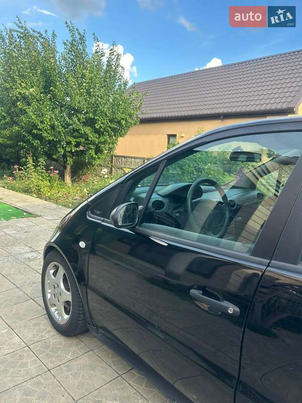 Хэтчбек Mercedes-Benz A-Class 2000 в Городище