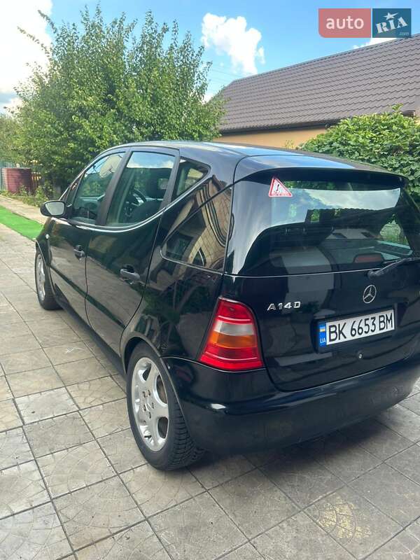 Хэтчбек Mercedes-Benz A-Class 2000 в Городище