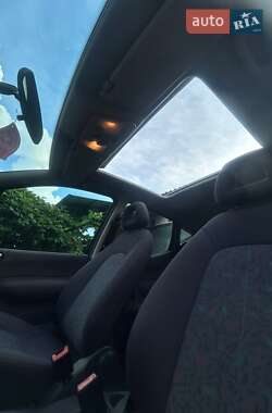 Хэтчбек Mercedes-Benz A-Class 2000 в 
