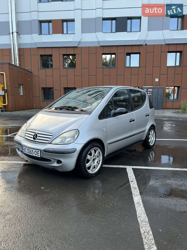 Хэтчбек Mercedes-Benz A-Class 2001 в 