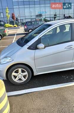Хэтчбек Mercedes-Benz A-Class 2008 в 