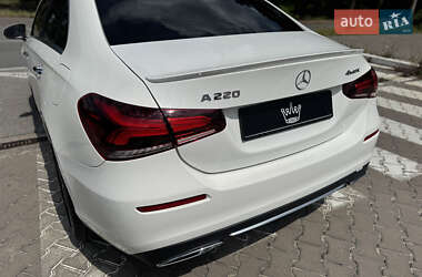 Седан Mercedes-Benz A-Class 2019 в 