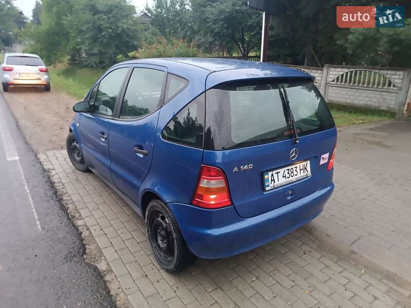 Хэтчбек Mercedes-Benz A-Class 2000 в Черновцах