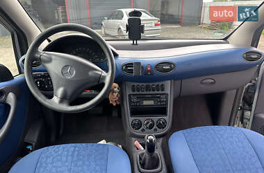 Хэтчбек Mercedes-Benz A-Class 2001 в 