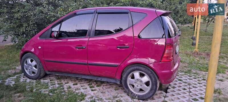 Хетчбек Mercedes-Benz A-Class 1998 в Рівному