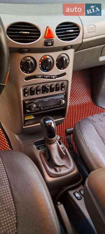 Хетчбек Mercedes-Benz A-Class 1998 в Рівному