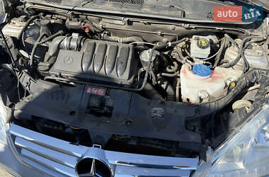 Хэтчбек Mercedes-Benz A-Class 2008 в 