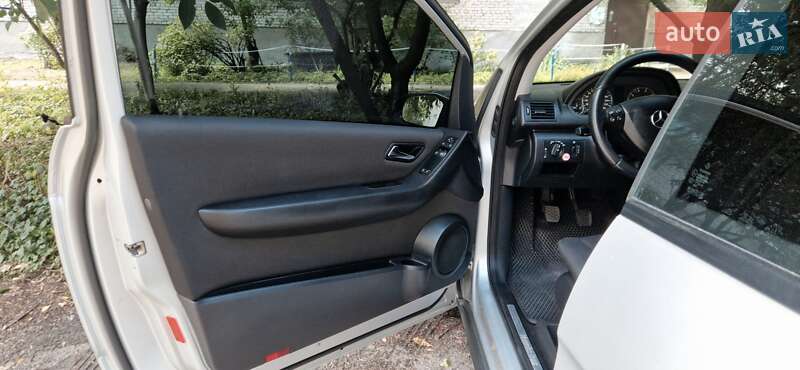 Хэтчбек Mercedes-Benz A-Class 2009 в Львове