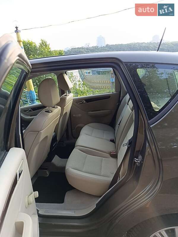 Хэтчбек Mercedes-Benz A-Class 2009 в Киеве