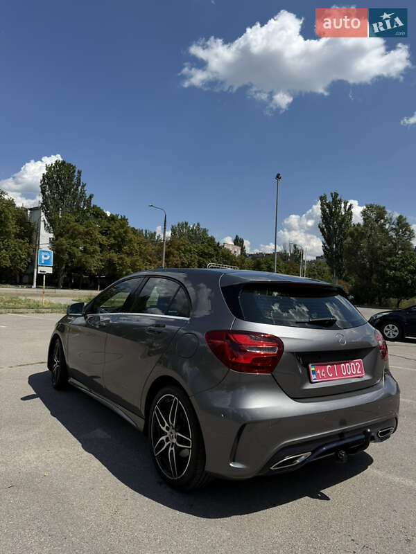 Хэтчбек Mercedes-Benz A-Class 2018 в Запорожье