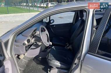 Хетчбек Mercedes-Benz A-Class 2000 в 