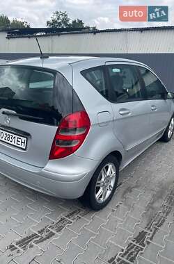 Хэтчбек Mercedes-Benz A-Class 2005 в 