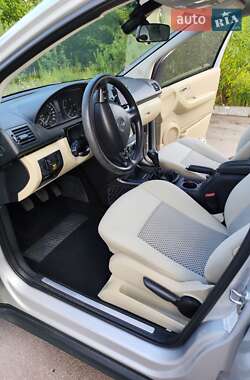 Хэтчбек Mercedes-Benz A-Class 2005 в 
