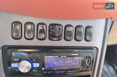 Хэтчбек Mercedes-Benz A-Class 2001 в 