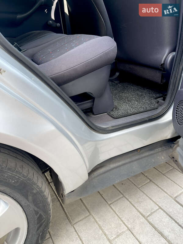 Хетчбек Mercedes-Benz A-Class 2001 в Кропивницькому