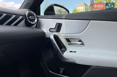Седан Mercedes-Benz A-Class 2020 в 