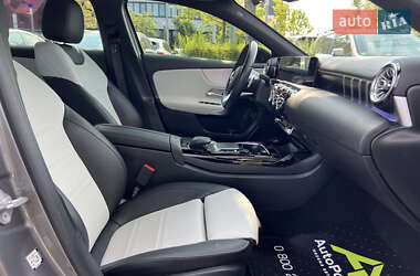 Седан Mercedes-Benz A-Class 2020 в 