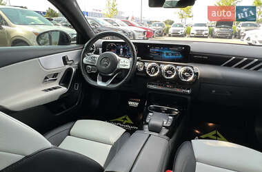 Седан Mercedes-Benz A-Class 2020 в 