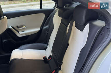 Седан Mercedes-Benz A-Class 2019 в 