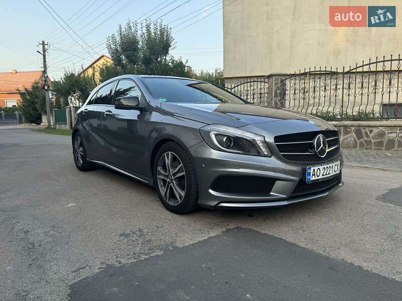 Хэтчбек Mercedes-Benz A-Class 2012 в Мукачево