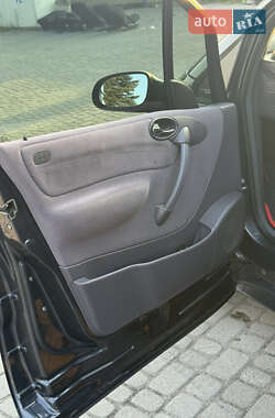 Хэтчбек Mercedes-Benz A-Class 1999 в 