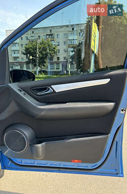 Хэтчбек Mercedes-Benz A-Class 2007 в 
