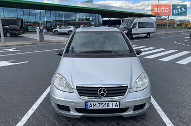 Хэтчбек Mercedes-Benz A-Class 2005 в 