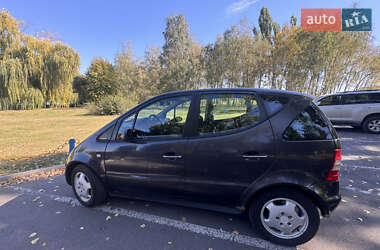 Хэтчбек Mercedes-Benz A-Class 2000 в 