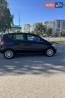 Хэтчбек Mercedes-Benz A-Class 2005 в 